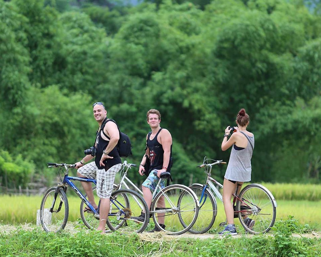 9 Day Private Tour in Santorini & Mykonos